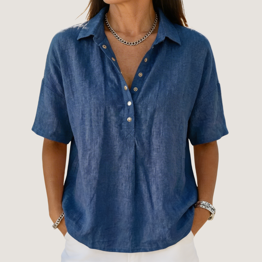 Vilma - Blouse with Collar and Button