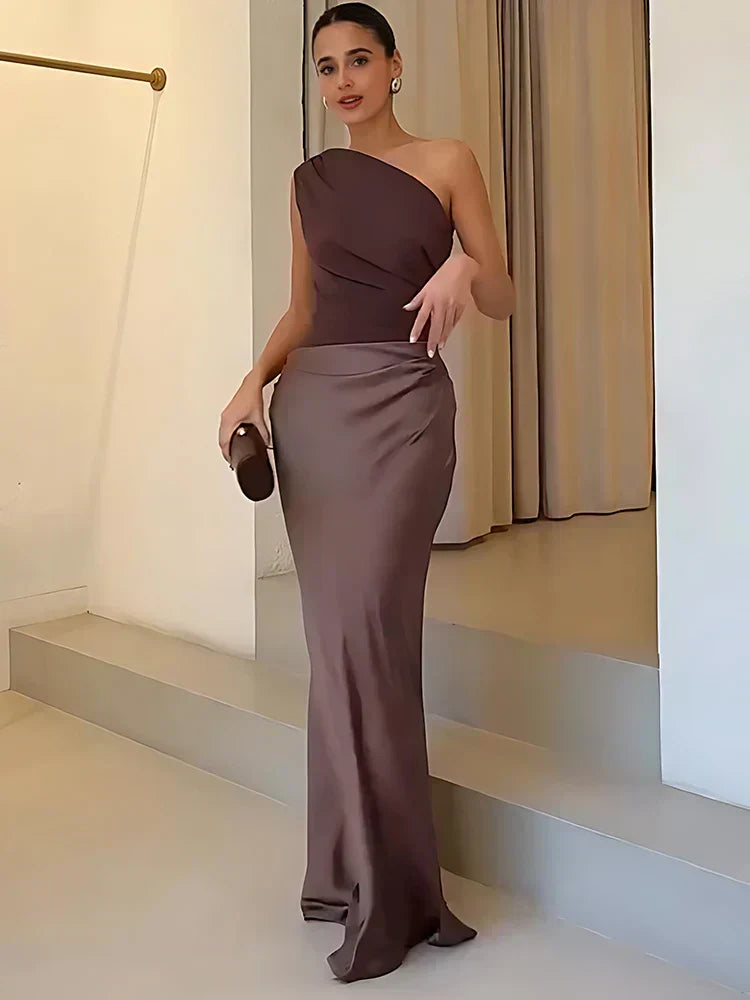 Ashley | Maxi Dress with a Guilt in Satin