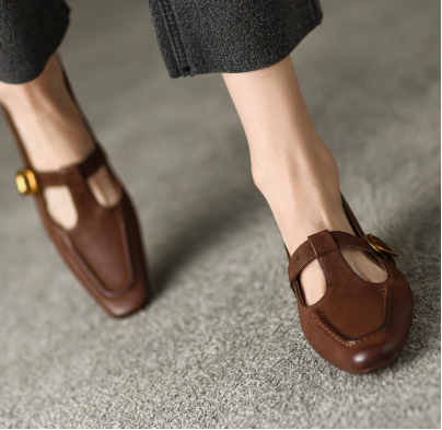 Aurenza | Buckle Shoes
