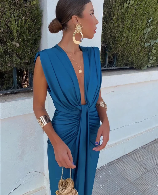 Rose | Elegant Pleated Dress